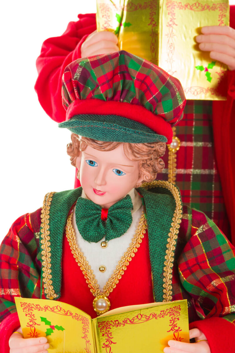Red and Green Happy Caroler Family ,  Set Of 4 - Image 4