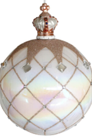 Luxurious Hanging White Royal Ball Ornament